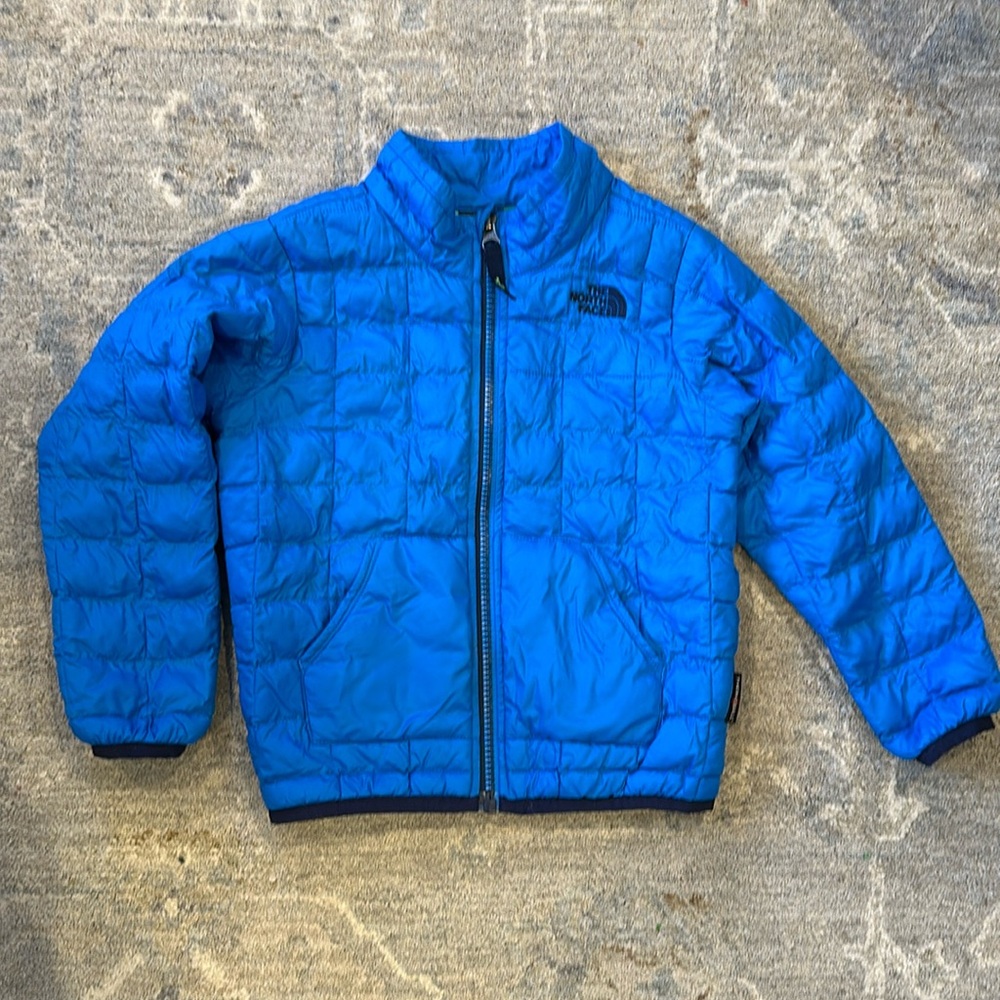 Thermoball northface 4t boys
